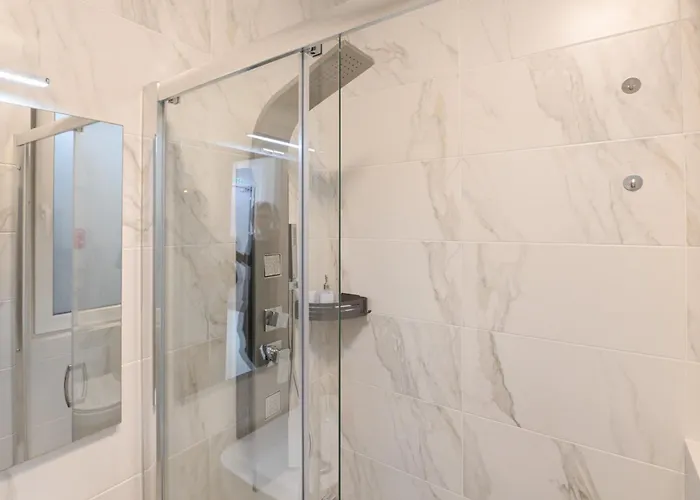 Appartamento Lovely And Spacious Penthouse 2 Bed 1 Bath With Wide Panoramic Views *